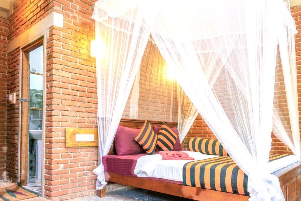 Udessa Rest Ella Apartment Екстериор снимка